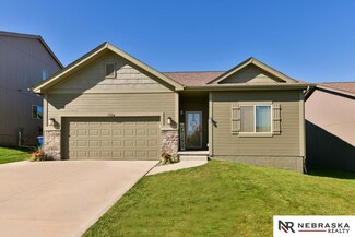 7122 N 140th Ave, Omaha, NE 68142