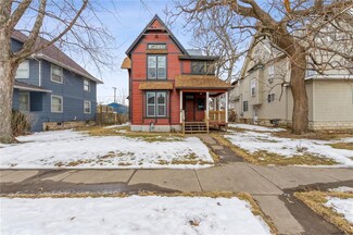 1532 D Ave NE, Cedar Rapids, IA 52402