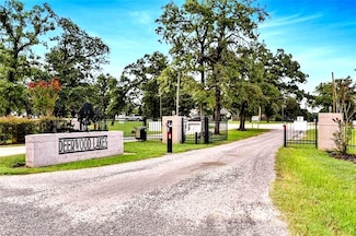 38481 Park View Dr, Hempstead, TX 77445