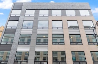 3217 N Clark St Unit 203, Chicago, IL 60657