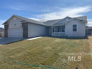 431 W Wycliff Dr, Nampa, ID 83686