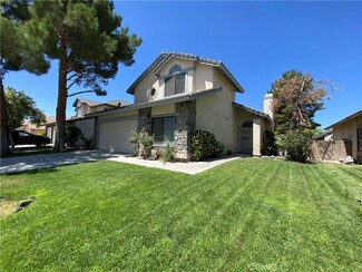 43321 Cottage Ln, Lancaster, CA 93536