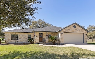 274 & 290 Cr 7611, Devine, TX 78016