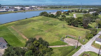 524 & 614 Mystery Harbor Ln, Freeport, TX 77541