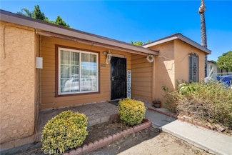 9988 Citrus Ave, Fontana, CA 92335