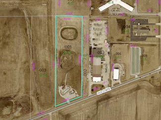 1020 Old State Rd, Mattoon, IL 61938