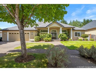 2838 Martinique Ave, Eugene, OR 97408