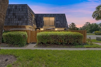 2920 Poplar Ave, Leesburg, FL 34748