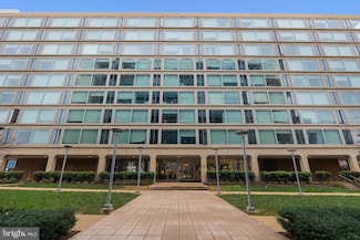 1101 3rd St SW Unit 503, Washington, DC 20024
