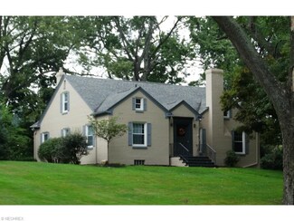 2911 Brentwood Rd NW, Canton, OH 44708