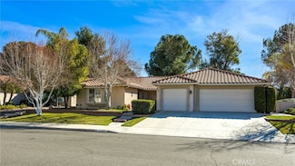 2591 Peach Tree St, Hemet, CA 92545