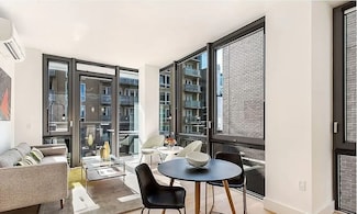41-22 24th St Unit 10G, Long Island City, NY 11101