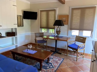 811 NE 8th Ave, Delray Beach, FL 33483