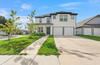 101 Spring Creek Ln, Terrell, TX 75160