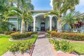 13130 SW 16th St, Davie, FL 33325
