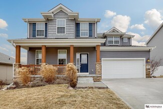 11604 Shepard St, Papillion, NE 68046