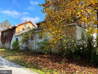 9478 Woodbine Rd, Airville, PA 17302