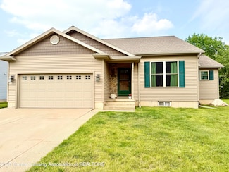 1399 Porter Dr, Charlotte, MI 48813