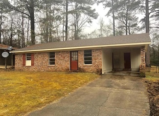 4319 Creek Ave, Laurel, MS 39440