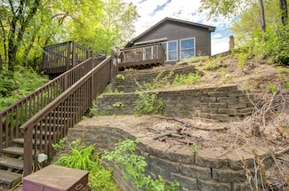 132 Fossil Lake Rd, Wilmington, IL 60481