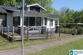 617 7th St W, Birmingham, AL 35204