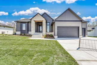 256 S Ciderbluff Cir, Goddard, KS 67052