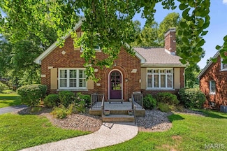 32 S 86th St, Belleville, IL 62223