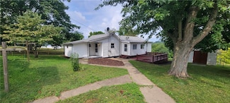 41 S Kings Creek Rd, Burgettstown, PA 15021