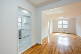 34-15 74th St Unit 5K, Jackson Heights, NY 11372