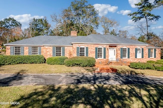 620 Rosa Taylor Dr, Macon, GA 31204