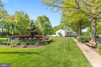 650 Gambocz Ct, Monmouth Junction, NJ 08852