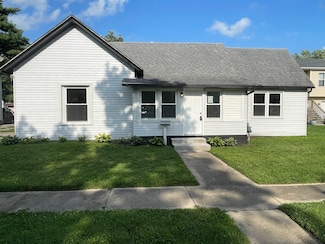 3 N Jefferson St, Harvard, IL 60033