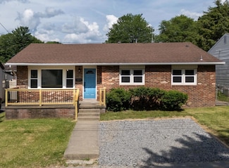 105 Glenn Ave, Beckley, WV 25801