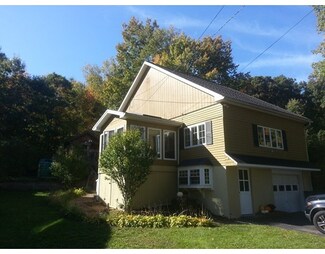 108 Lakeshore Dr, West Brookfield, MA 01585