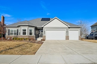 3682 Broadleaf Ave, Elgin, IL 60124