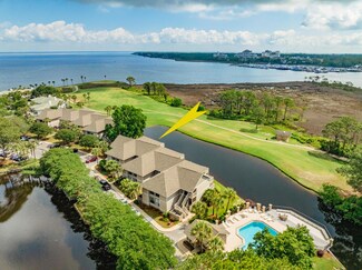 810 Harbour Point Dr, Miramar Beach, FL 32550