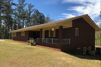 2128 N Jefferson St NE, Milledgeville, GA 31061