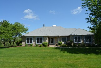 584 Sleeping Bear Trail, Gilberts, IL 60136
