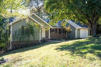 158 Smokewood Ln, Ringgold, GA 30736