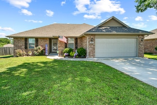 285 Towne Loop, Marshfield, MO 65706