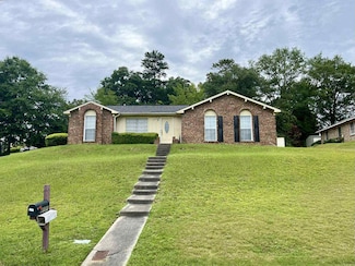 4101 Braddock Dr, Columbus, GA 31907