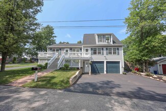 320 Manning St, Manchester, NH 03103