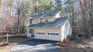 6 Old Saratoga Knolls Ln, Schuylerville, NY 12871