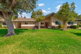 18002 320 Rd, Springville, CA 93265