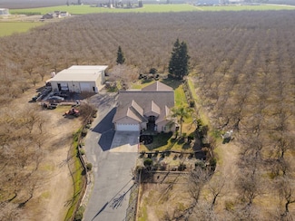 6839 Mercedes Ave, Winton, CA 95388