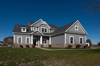 39 Harlamert Dr, New Bremen, OH 45869