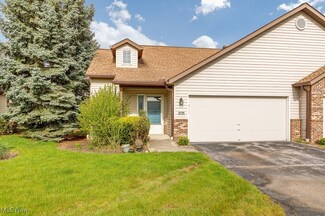 5739 Gateway Ln Unit N1401, Brookpark, OH 44142