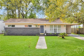 2119 Walz Dr, Savannah, GA 31404