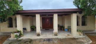 1516 E 5th St, Roma, TX 78584
