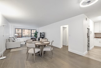 77 W 55th St Unit 2H, New York, NY 10019